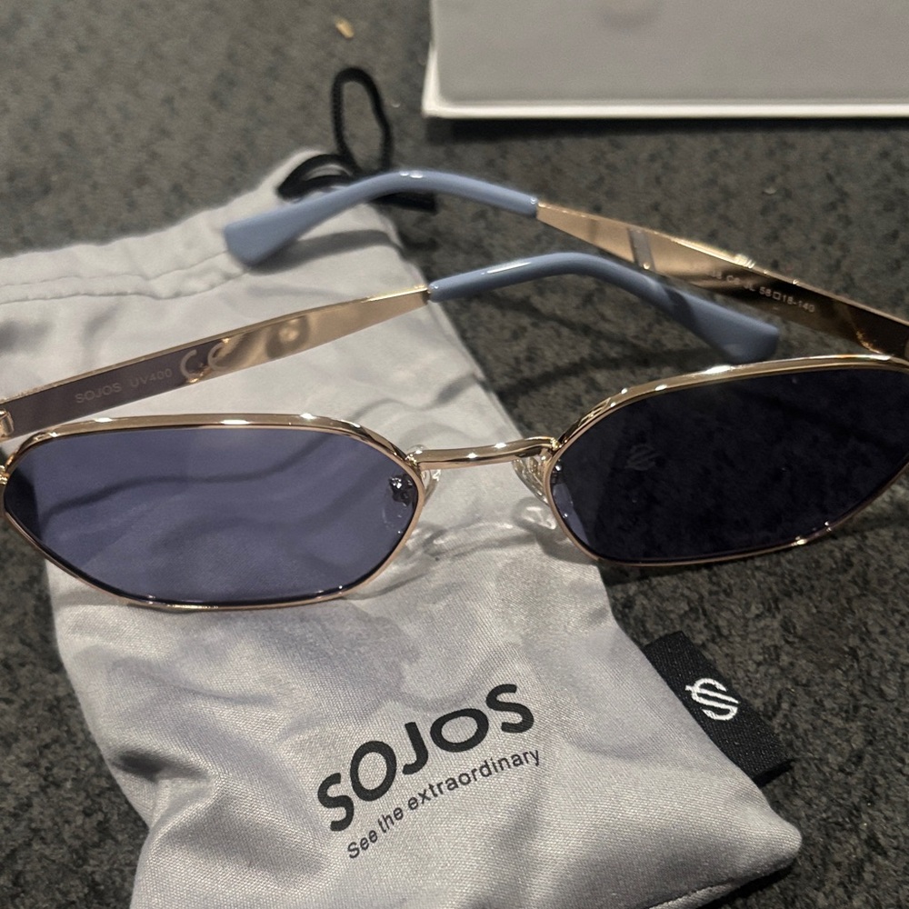 NAME YOUR PRICE 💥 Sojos Gold and Blue Women's Sunglasses